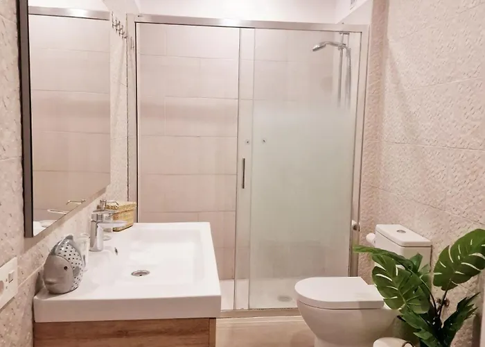 Julia's Center גרצ'יקו